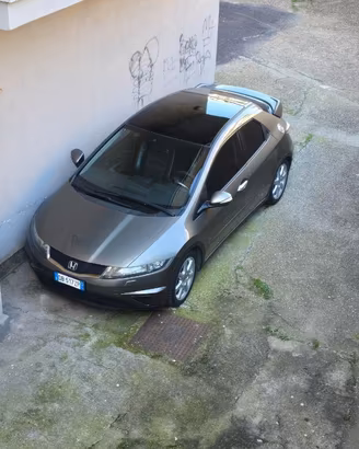 Honda Civic VIII Serie 1.8 vtec Exclusive