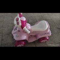 quad hallo kitty elettrico