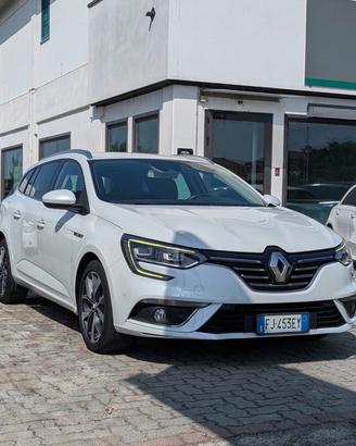 Renault Megane Mégane Sporter dCi 8V 110 CV EDC En