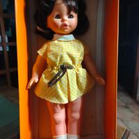 bambola  migliorati in scatola 