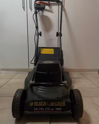 Tosaerba elettrico Black & Decker GR270A 700W 32cm
