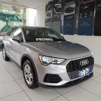 AUDI Q3 35 TDI S tronic Business