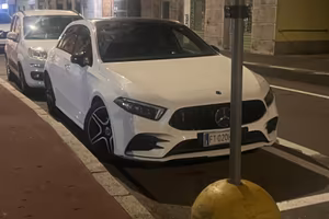 Mercedes a 180d premium valuto permuta