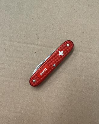 Victorinox alox vintage red