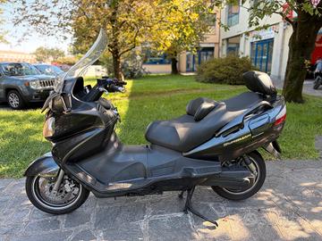 Suzuki Burgman 650 EXECUTIVE