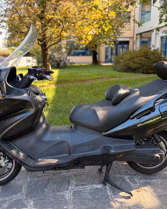 Suzuki Burgman 650 EXECUTIVE