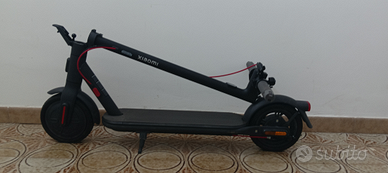 Scooter elettrico 4 Lite