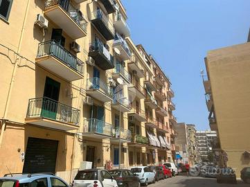 3 LOCALI A PALERMO