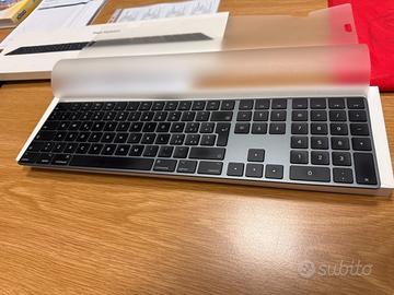 Apple Magic Keyboard 2 con tastierino numerico