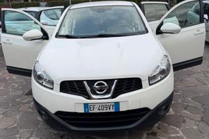 Auto Nissan qashqai