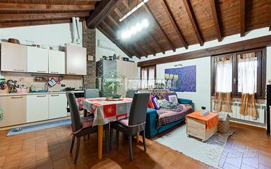 MONOLOCALE CON TERRAZZO via cavour 27 bernareggio