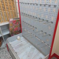 mobile organizer in legno e metallo 