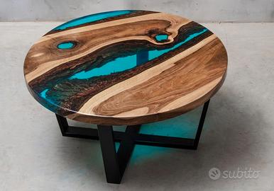 Tavolino rotondo in resina epossidica e noce massi