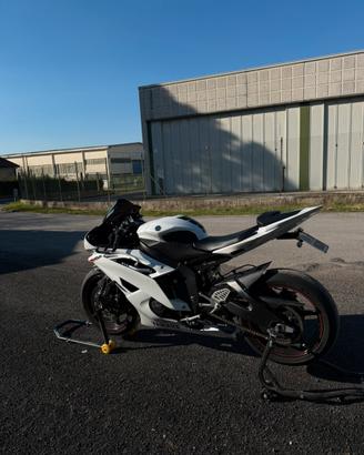 Yamaha Yzf-R6 2014