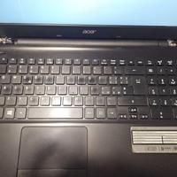 Acer Aspire E1-570 G, 15" per pezzi di ricambio