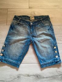 Pantaloncini jeans b.young