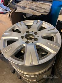 Cerchi in lega MERCEDES