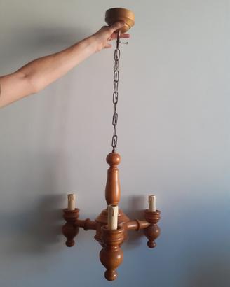 Lampadario in legno 4 candele e catena vintage