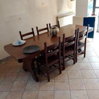 Tavolo in legno massello per taverna