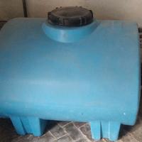 Cisterna acqua 700 litri uso domestico o agricolo