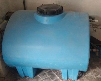 Cisterna acqua 700 litri uso domestico o agricolo