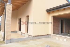 SAN PIETRO VIMINARIO: Porzione di bifamiliare