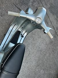 Vespa 125 nuova