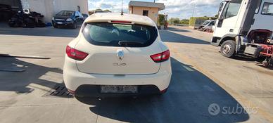 paraurti stop Renault Clio 2015