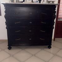 Mobile da soggiorno restaurato