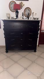 Mobile da soggiorno restaurato