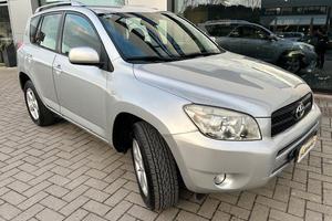 Toyota RAV 4 RAV4 2.2 D-4D 136 CV DPF Sol