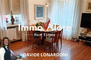 Appartamento di 136 m² con 5 locali a Verona