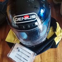 Casco integrale Shoei e paraschiena Dainese.