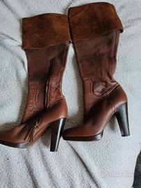 Stivali da donna Miu Miu 