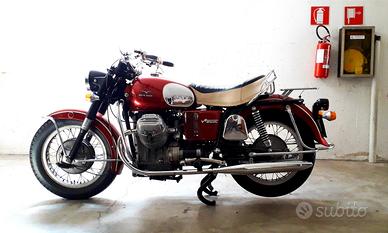 Moto Guzzi V7 Special - 1970