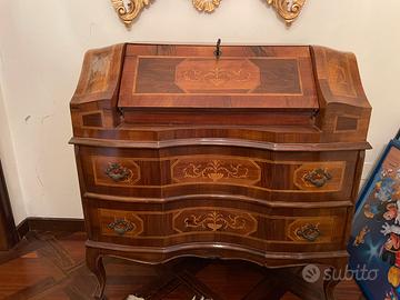 Mobile ingresso cassetti e ribalta specchiera oro