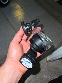 Supporto cellulari per auto