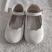 Ballerine vernice bianca bambina Obaïbi. Taglia 22