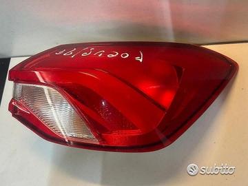Stop fanale posteriore dx ford focus 2019 2023