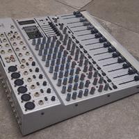 Mixer Behringer MX 1804X - Senza alimentatore 