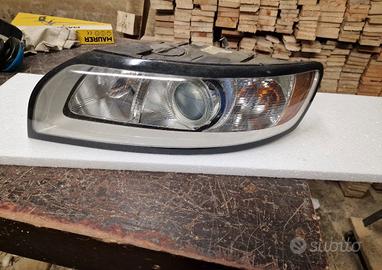 Faro anteriore Volvo V50