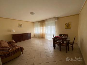 Splendido appartamento a Viareggio Città Giardino