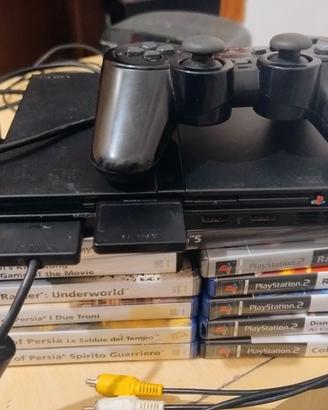 PlayStation 2 con 11 videogiochi 