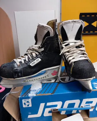 Pattini da hockey su ghiaccio