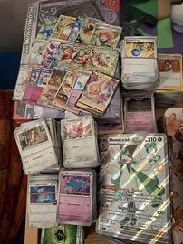 Pokémon: lotto, 5000 carte, 80 rare e altro
