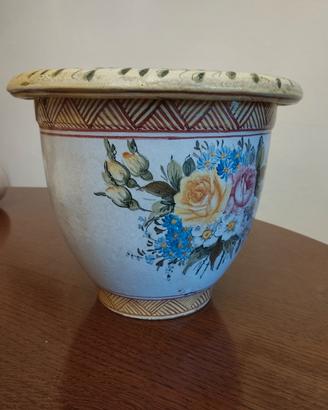 coprivaso in ceramica decorata