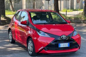 TOYOTA Aygo 2ª serie - 2015