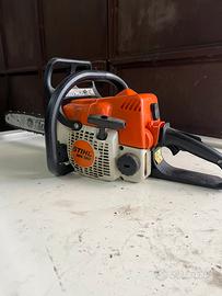 MOTOSEGA  STIHL  MS 180