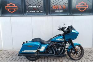 Harley-davidson Road Glide ST FAST JOHNNY FLTRXST