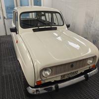 Renault 4  